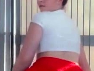 Lauren Alexis Nude Twerking In Red Skirt Video Leaked